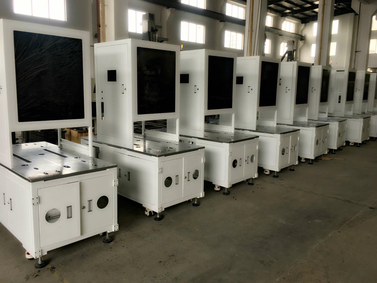 钣金加工成型在工作中应用-重庆艺辰线上书店经营有限公司
